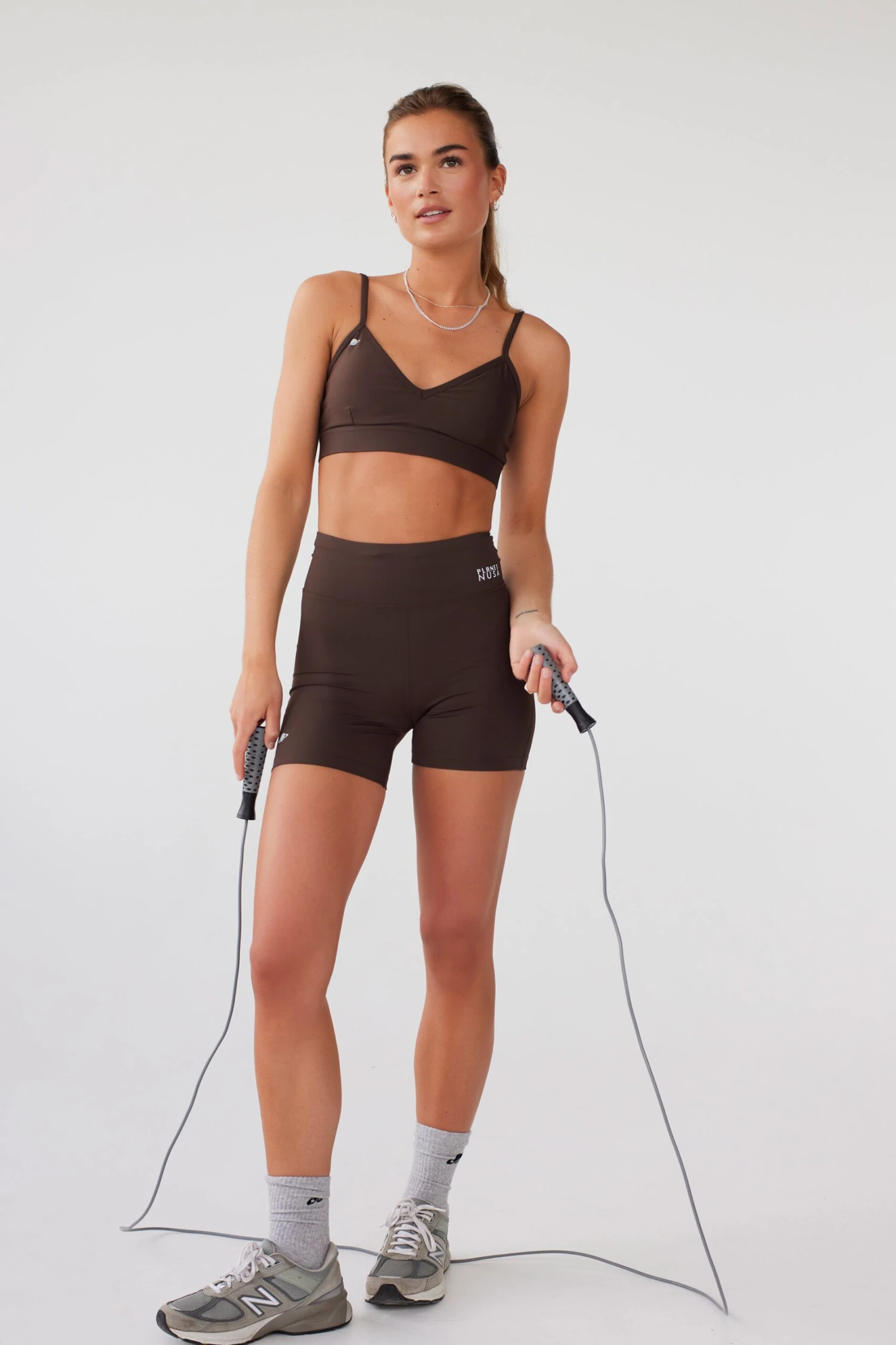 CHEER1 SHAPE SHORTS - Image 6