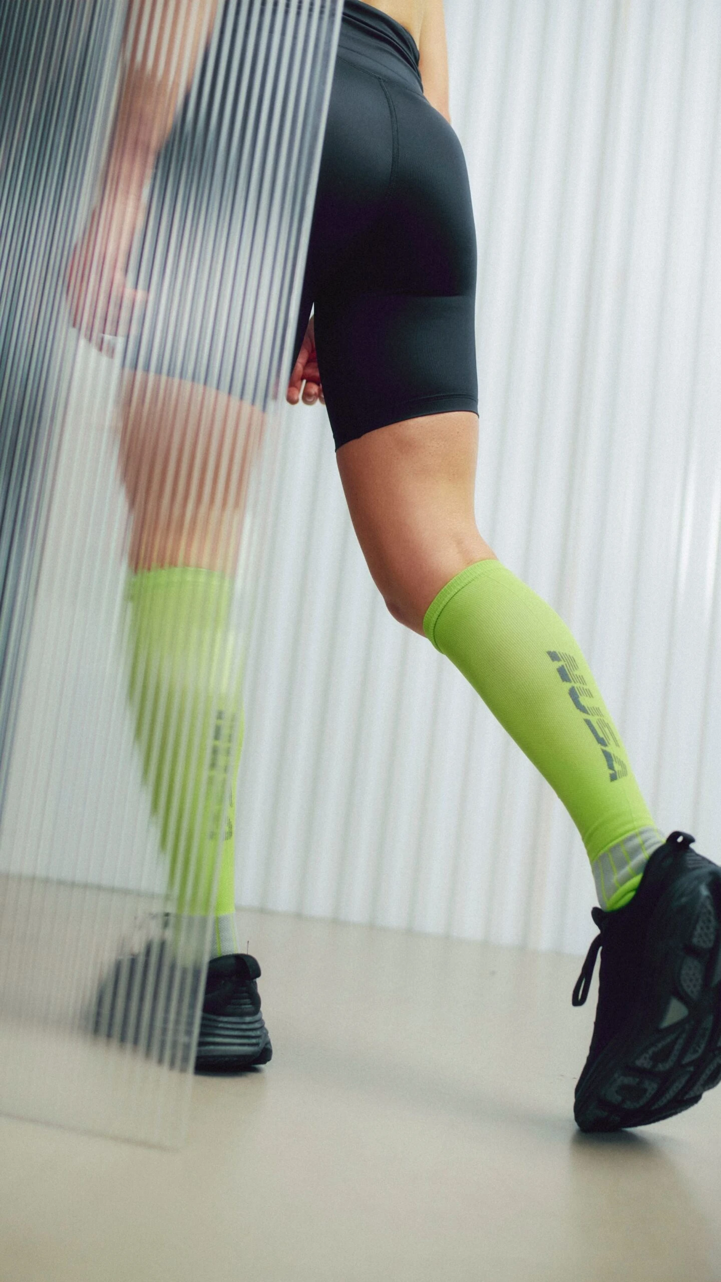COMPRESSION SOCKS - Image 2